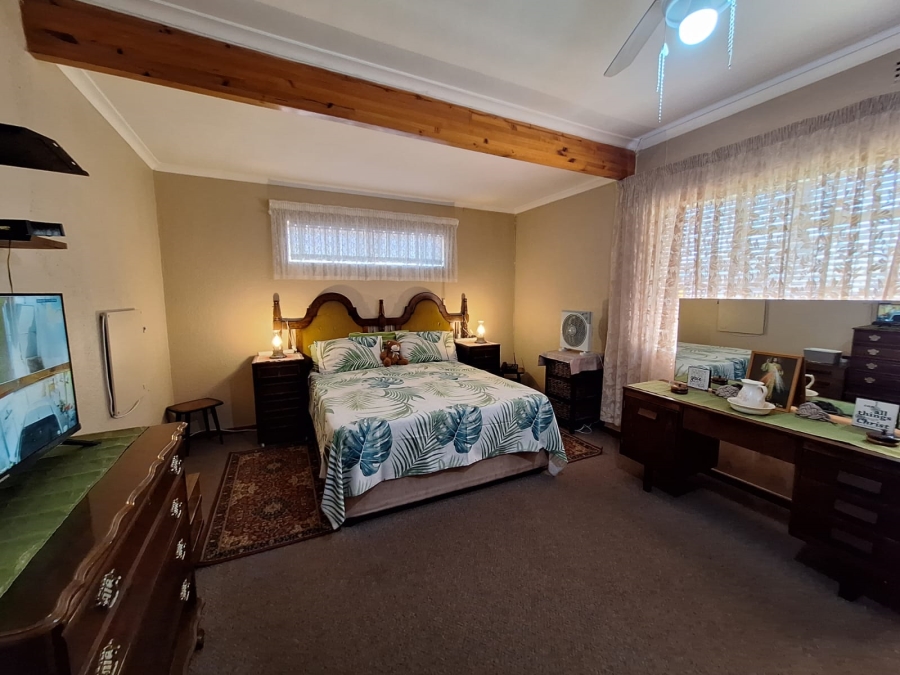To Let 3 Bedroom Property for Rent in Fairways Western Cape